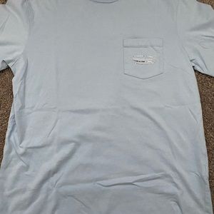Vineyard vines t-shirt